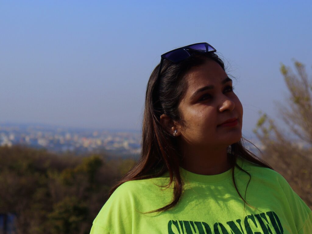 roadtripsofindia.com
Mesmerized by the beautiful hill top view from Koheda Gutta