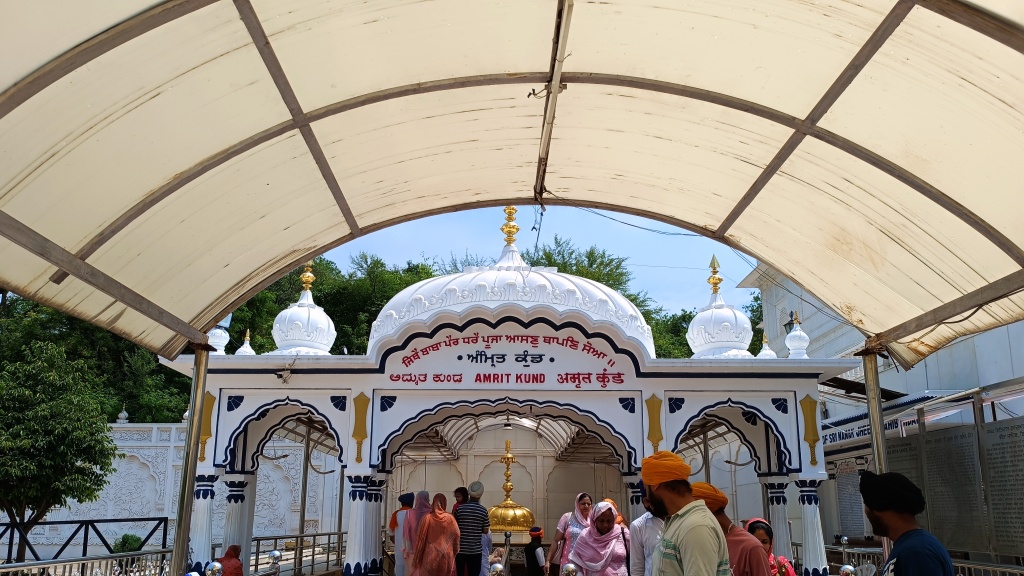 Amrit Kund in Gurdwara Sri Nanak Jhira Sahib, Bidar , Karnataka.
roadtripsofindia.com