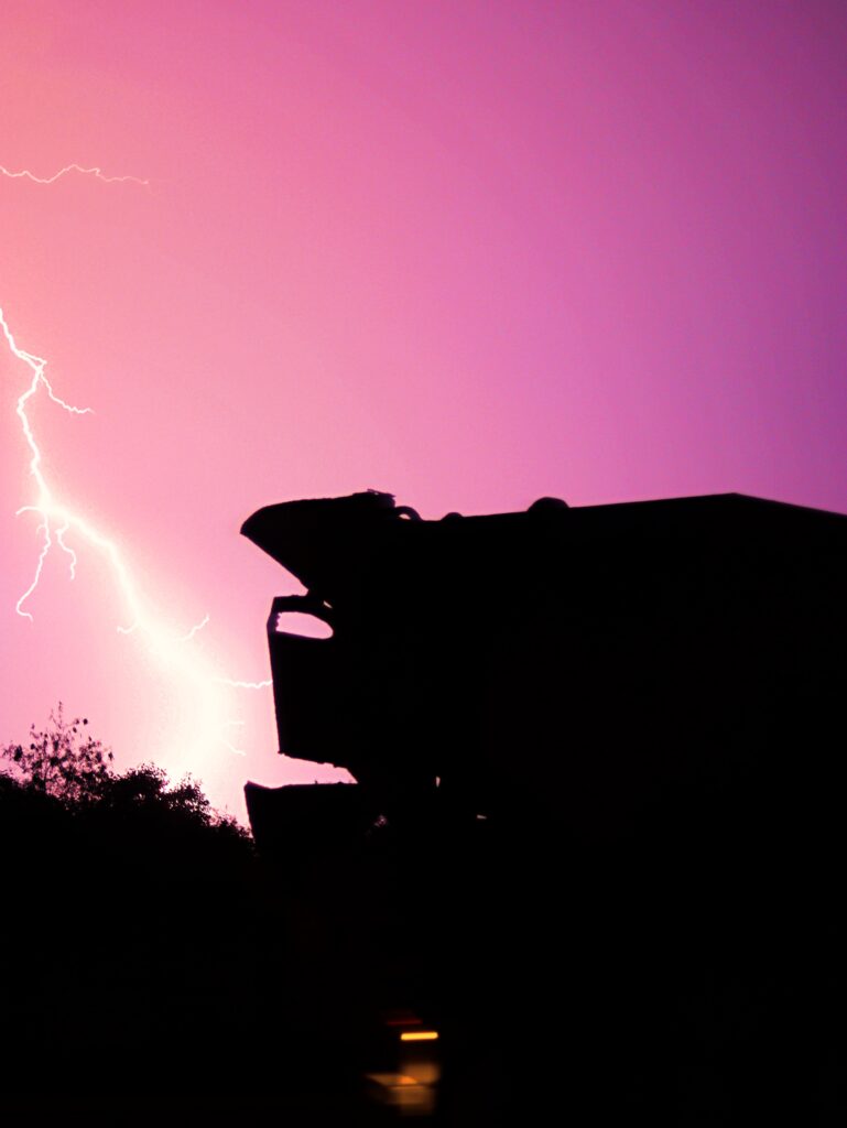 Capturing the thunderstorm on the way to home from kondapochamma sagar reservoir
roadtripsofindia