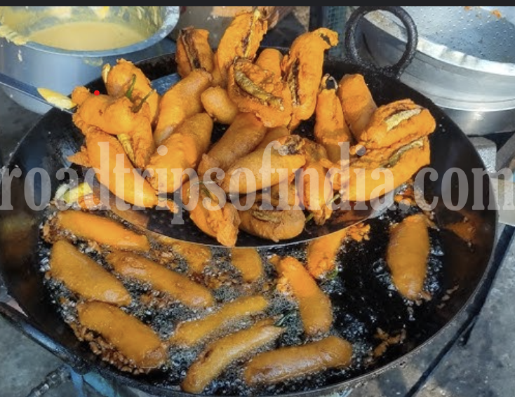Mirchi Bhajji on the way to Koheda Gutta roadtripsofindia.com