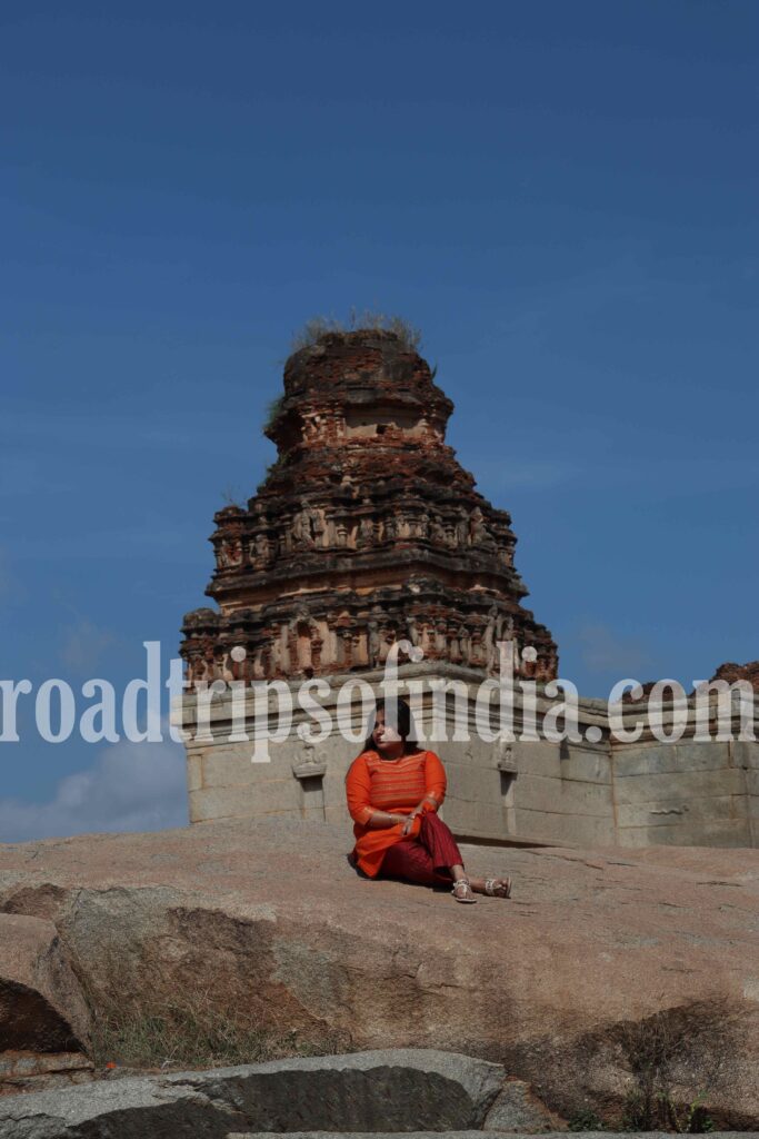 chandrashekhar and saraswati temple hampi,
roadtripsofindia.om