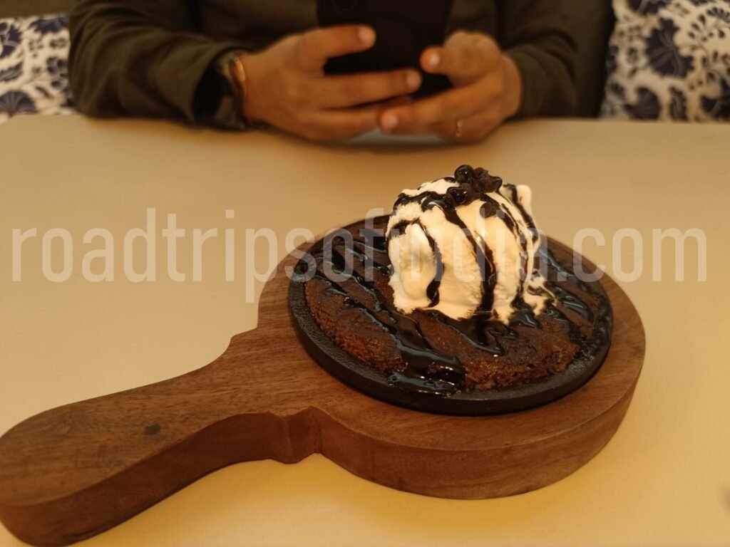 Soho Gourmet Kitchen
roadtripsofindia.com