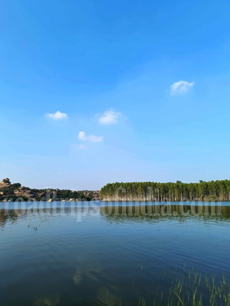 roadtripsofindia.comUnder the Moon Hyderabad