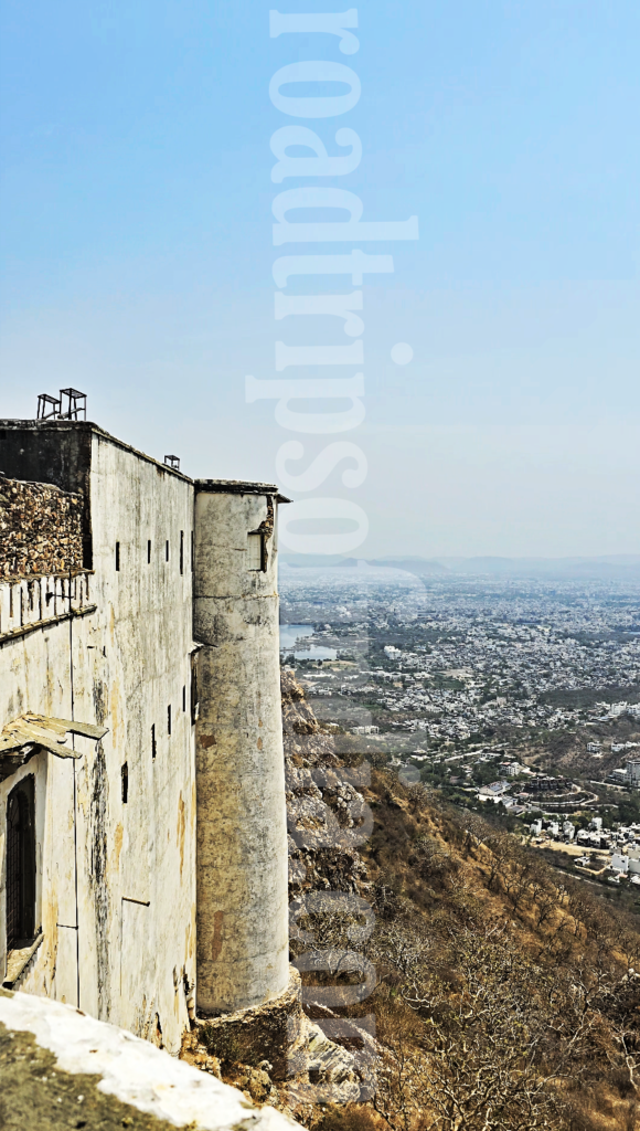 Monsoon Palace Udaipur, roadtripsofindia.com