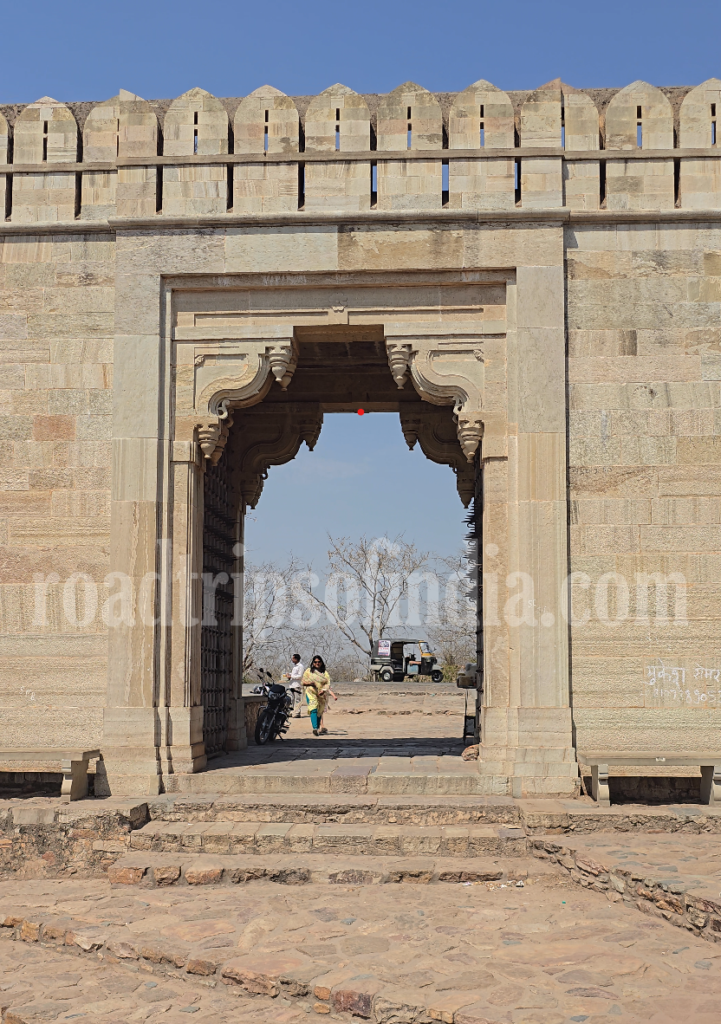 Chittorgarh Fort Rajasthan, roadtripsofindia.com