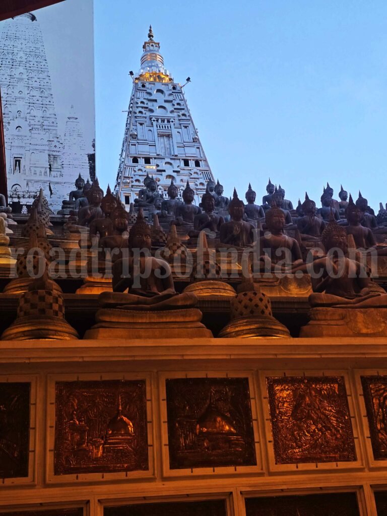 roadtripsofindia.com
Gangaramaya Temple