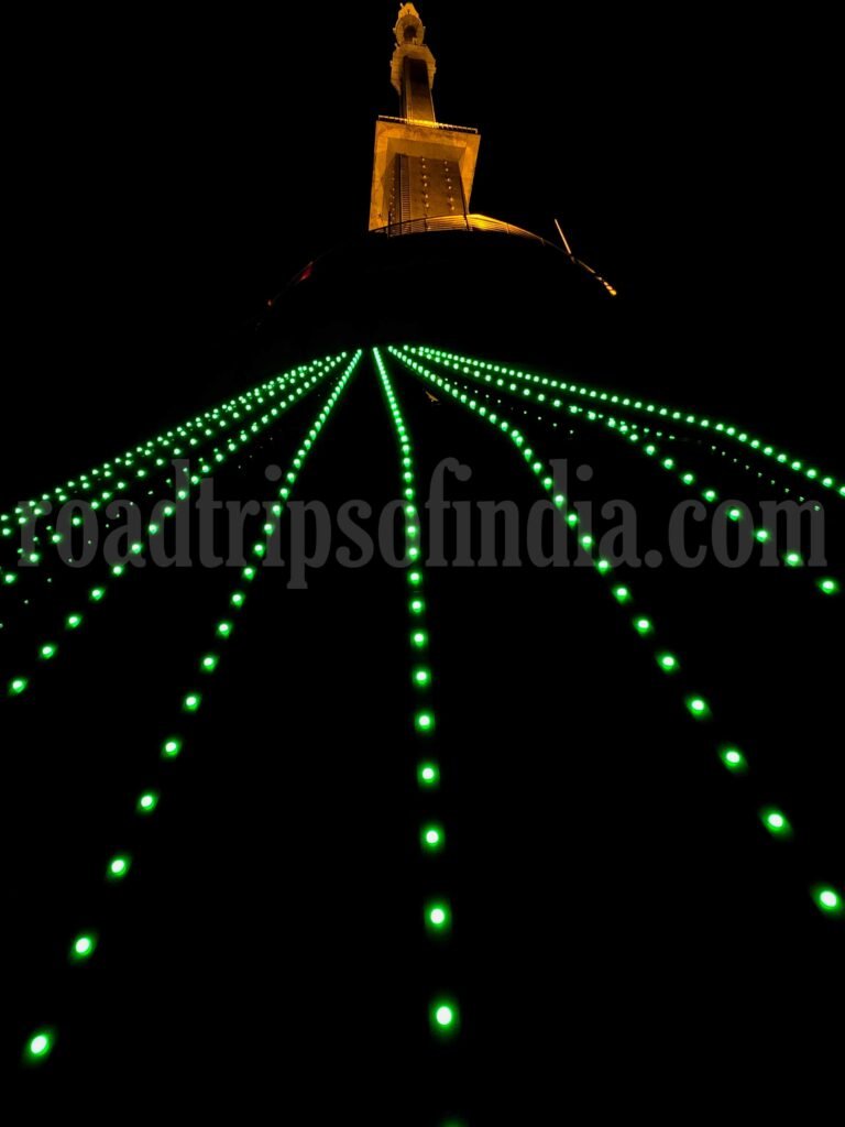 Lotus Tower Colombo
roadtripsofindia.com