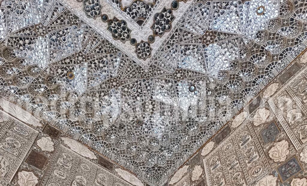 Amer Fort Jaipur,roadtripsofindia.com