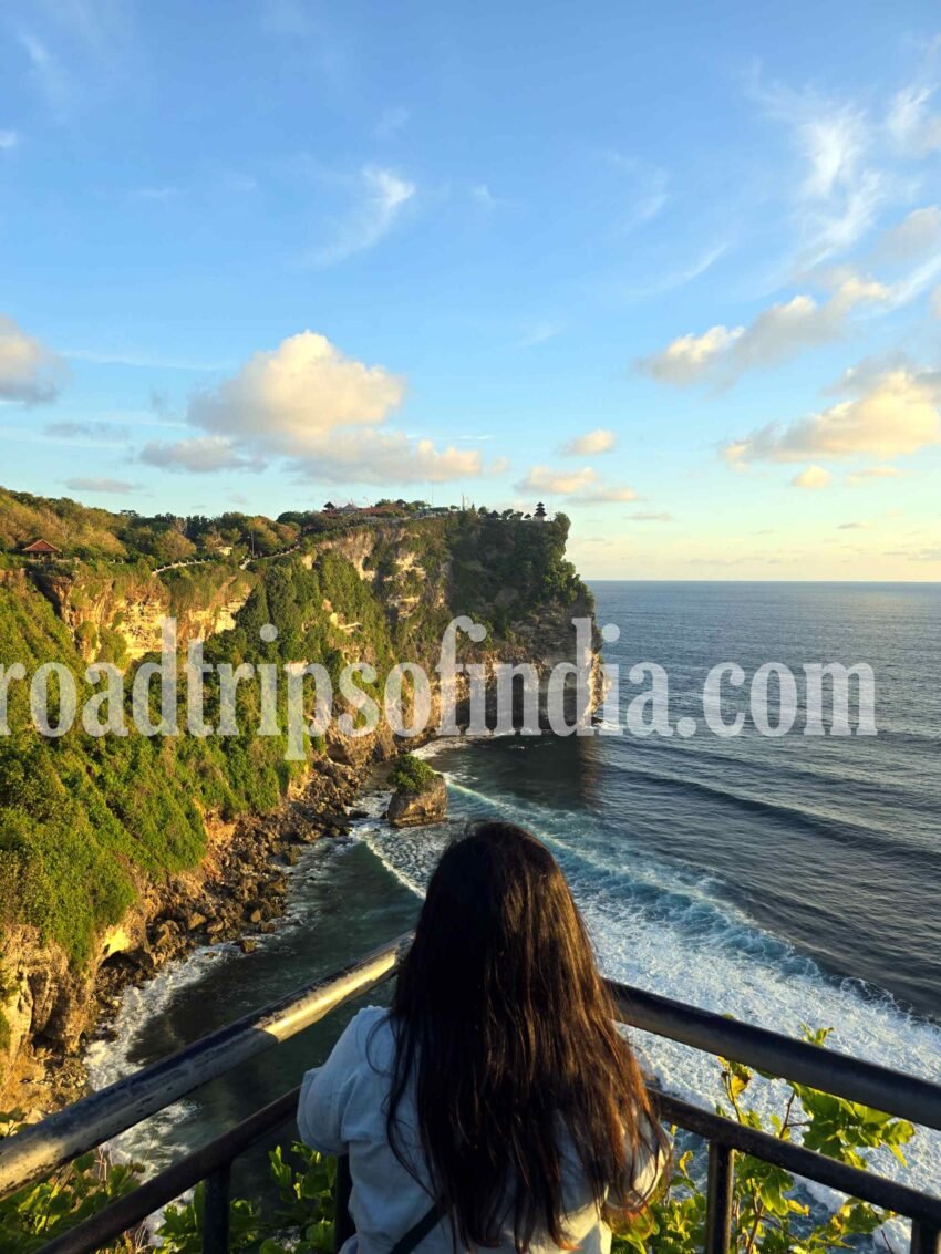 Uluwatu temple, roadtripsofindia.com